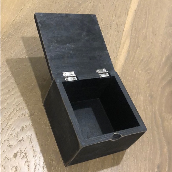 Word Box - Picture 2 of 2